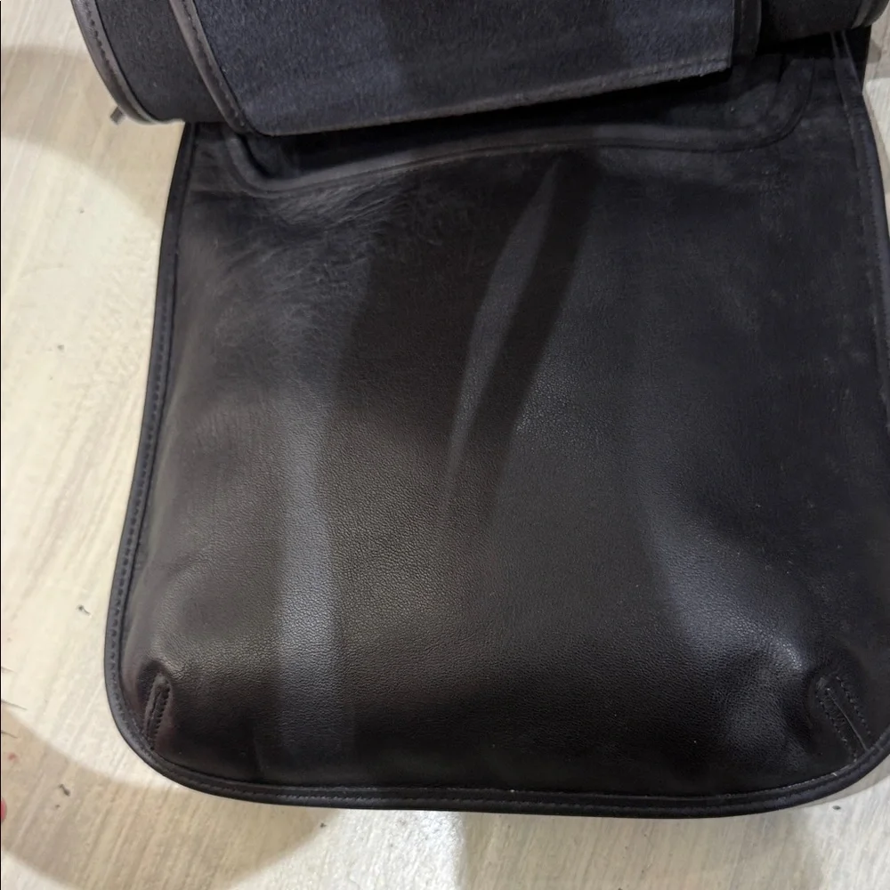 Vintage Coach Hippy Flap Black Leather Crossbody Bag -9135